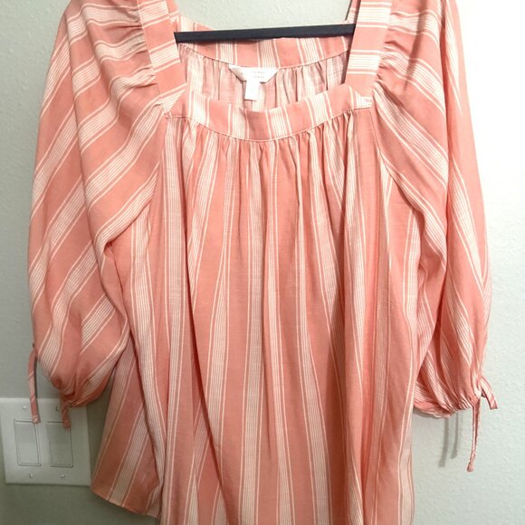 Laura Conrad TOP- L - Picture 1 of 3